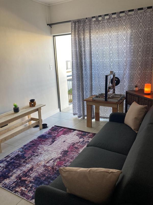 To Let 1 Bedroom Property for Rent in The Huntsman Western Cape